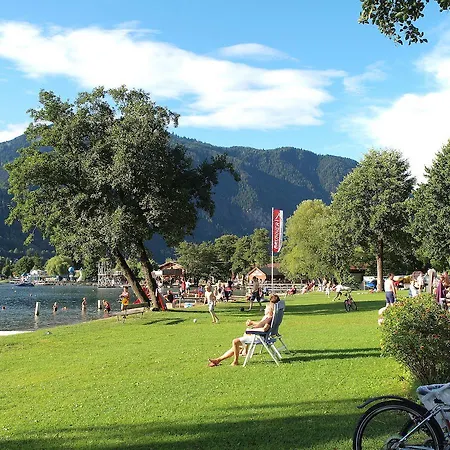 Chalets - Camping Brunner Am See Dağ evi Döbriach